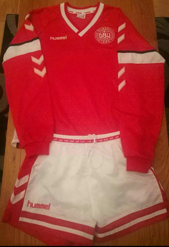 maillots danemark domicile 1990-1991 rétro