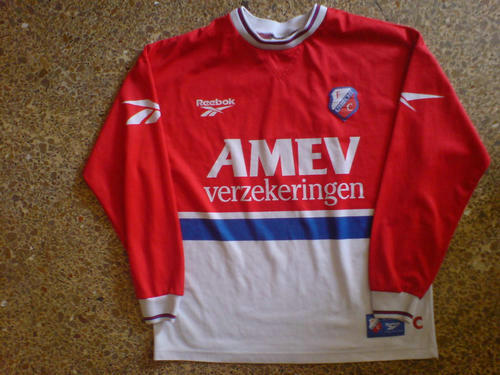 maillots fc utrecht domicile 1997-1998 pas cher