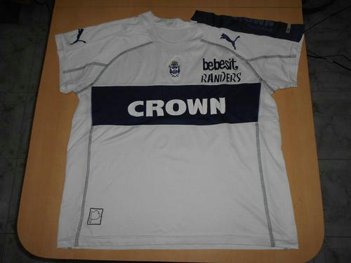 maillots gimnasia la plata domicile 2006 rétro