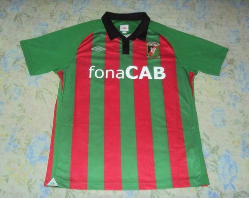 maillots glentoran domicile 2010-2011 rétro