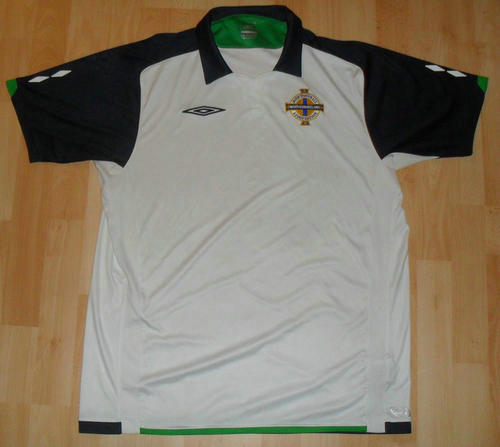 maillots irlande du nord exterieur 2009-2010 rétro