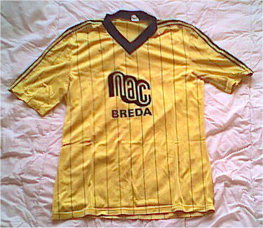 maillots nac breda domicile 1982-1983 rétro