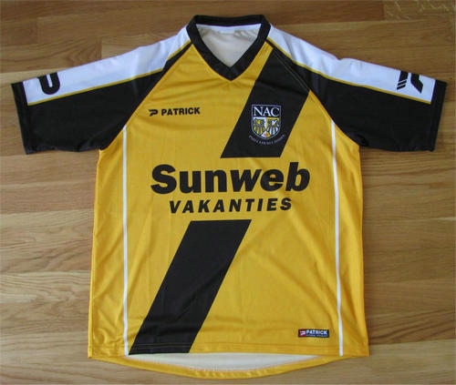 maillots nac breda domicile 2011-2012 pas cher