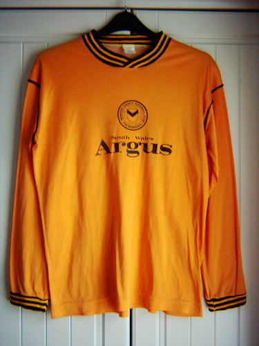 maillots newport county afc domicile 1986-1987 pas cher