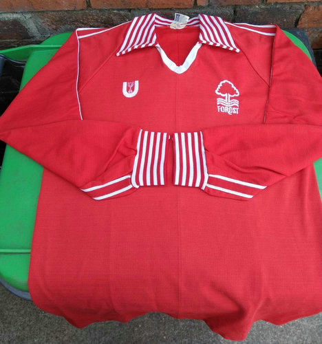 maillots nottingham forest domicile 1976-1977 rétro