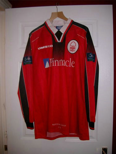 maillots nottingham forest domicile 1997-1998 rétro