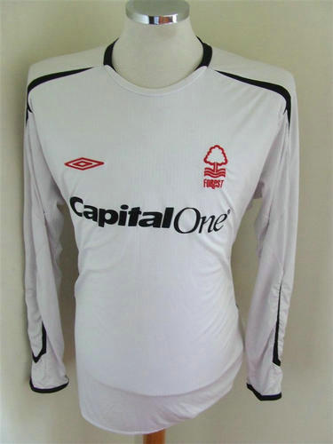 maillots nottingham forest gardien 2005-2006 rétro