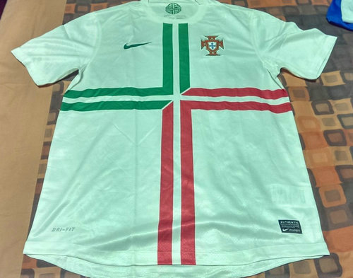 maillots portugal exterieur 2012-2013 rétro